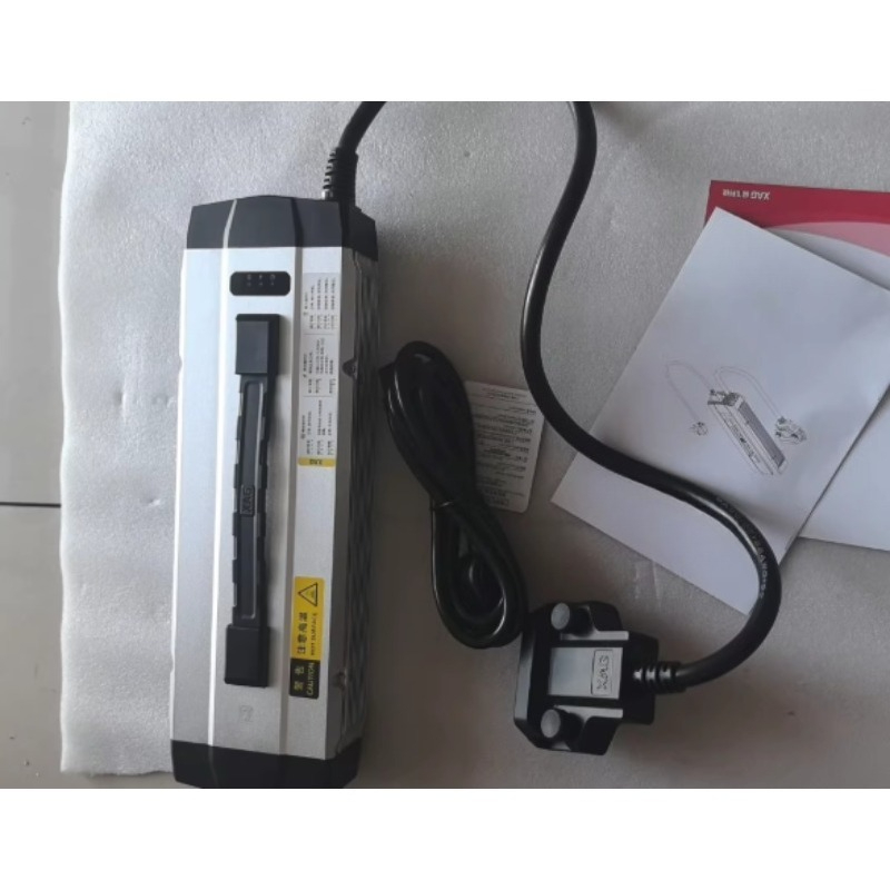 CM13600 Ladegerät für 21-25yea – Drone Battery Charger Bewertung und Preis
